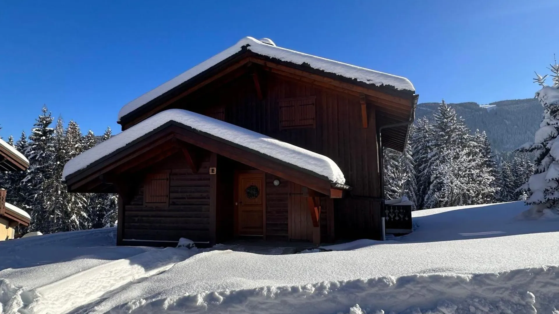Appartement 3 Pieces Cosy, 6 Personnes, Pres De La Piscine Et Du Ski Bus, Parking Inclus. - Fr-1-572-285 Araches-la-Frasse